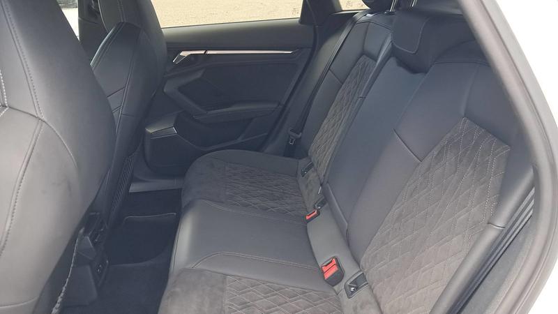 Audi S3 sportback 2.0 Tfsi 310 Quattro s-Tronic 7 s - Entretien constructeur