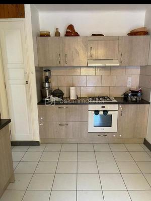 Maison traditionnelle - 108 m² - 8 pièces