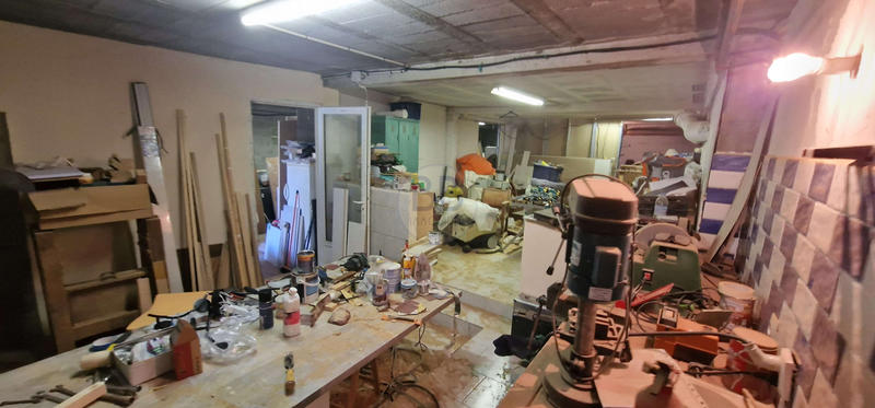 Parking / Garage - 120 m²