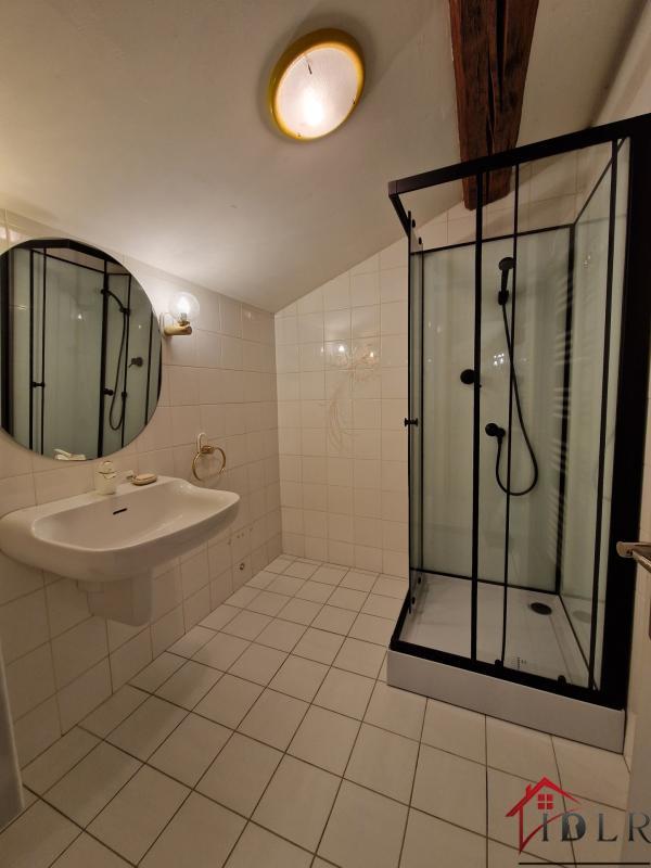 Maison - 225 m² - 7 pièces