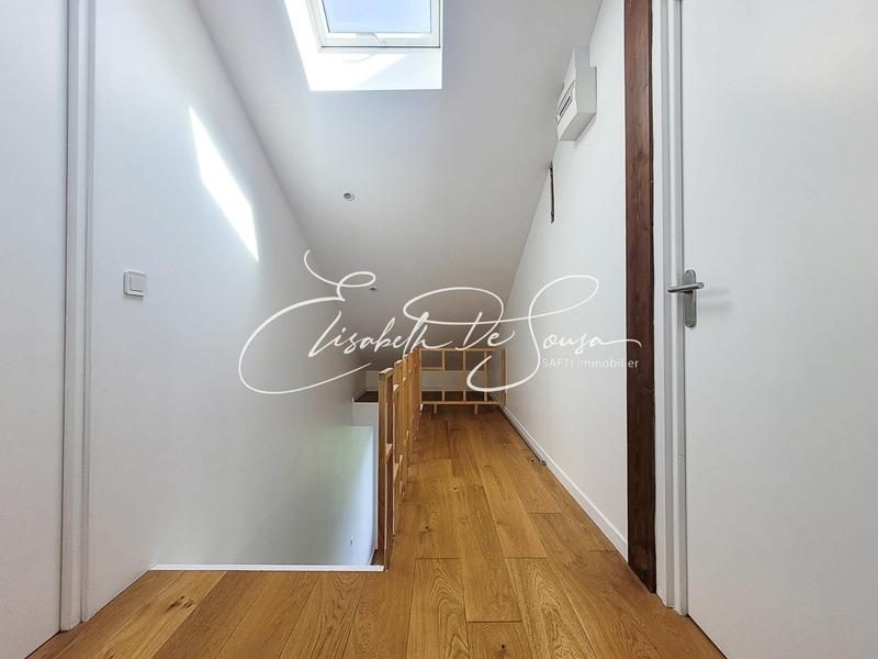 Appartement - 144 m² - 6 pièces