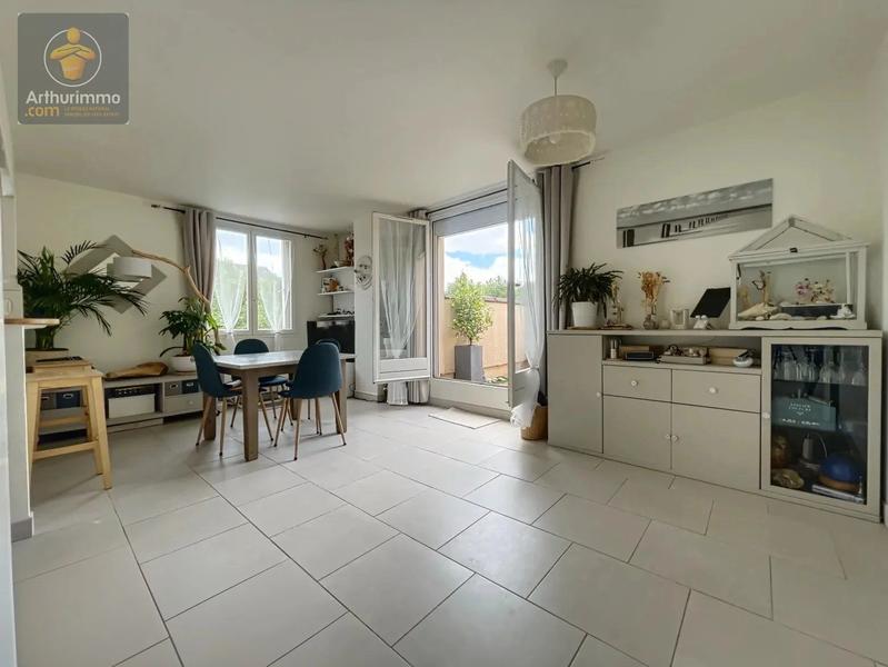 Appartement - 103 m² - 6 pièces