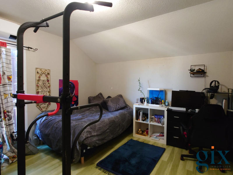 Maison - 100 m² - 5 pièces