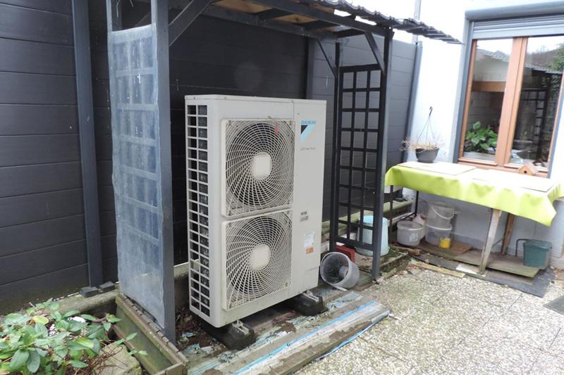 Maison - 195 m² - 6 pièces