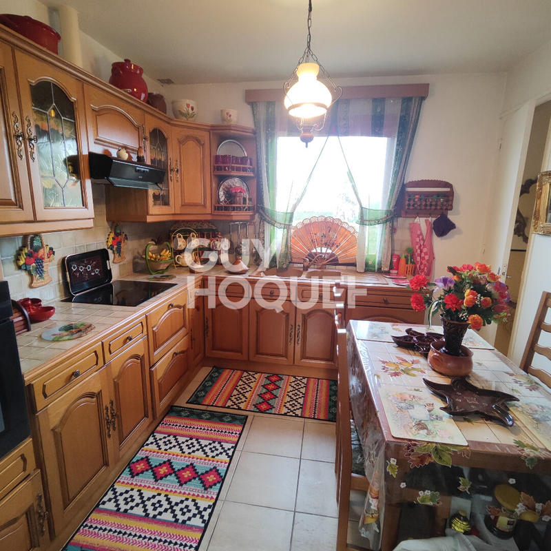 Maison - 140 m² - 6 pièces