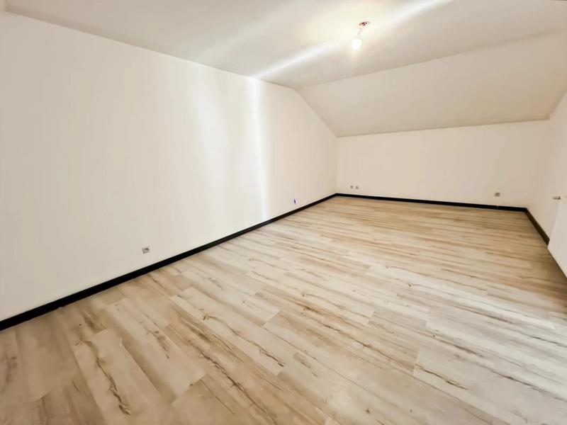 Maison - 390 m² - 12 pièces