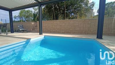 Maison - 104 m² - 4 pièces