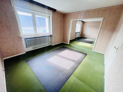 Maison - 268 m² - 11 pièces