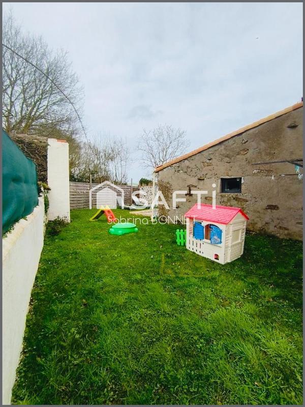 Maison - 100 m² - 4 pièces