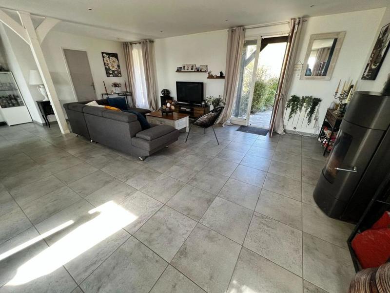Maison - 145 m² - 5 pièces