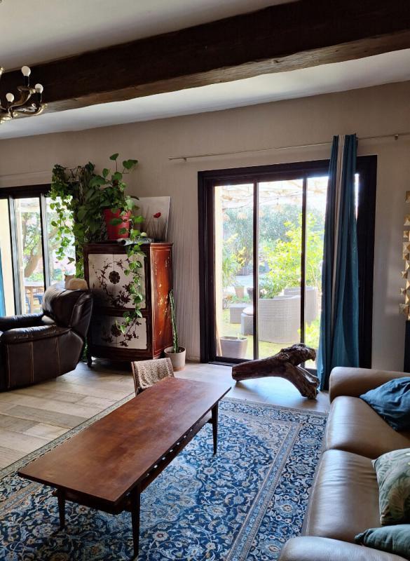 Demeure - 260 m² - 8 pièces