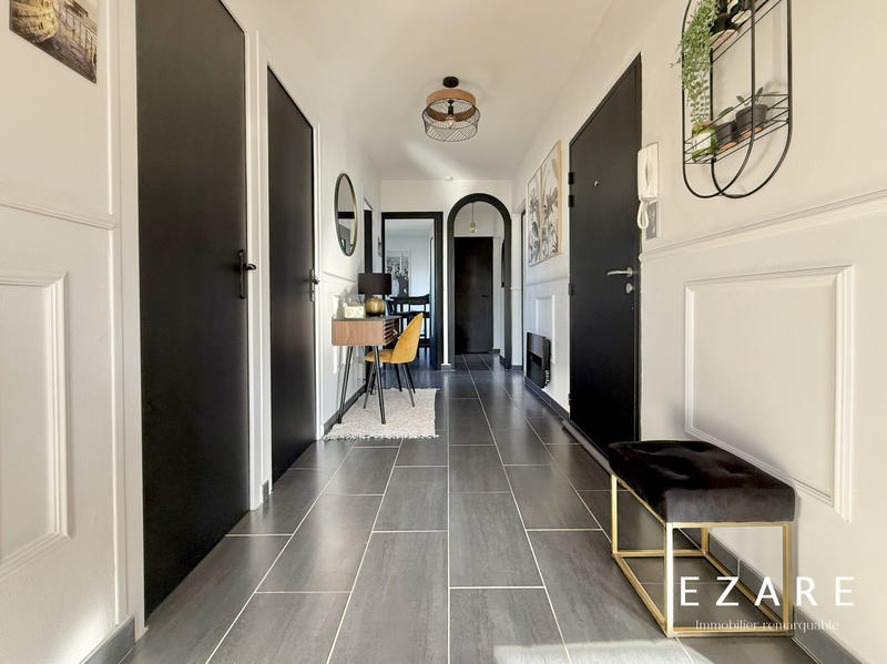 Appartement - 87 m² - 4 pièces