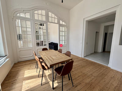 Appartement - 93 m² - 4 pièces