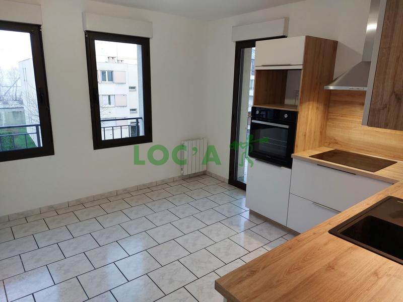 Appartement - 93 m² - 4 pièces