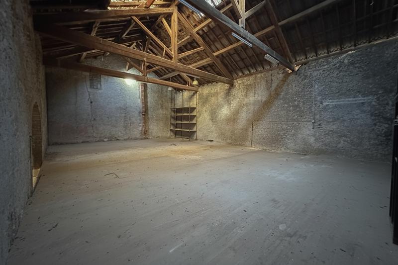 Local commercial - 290 m²