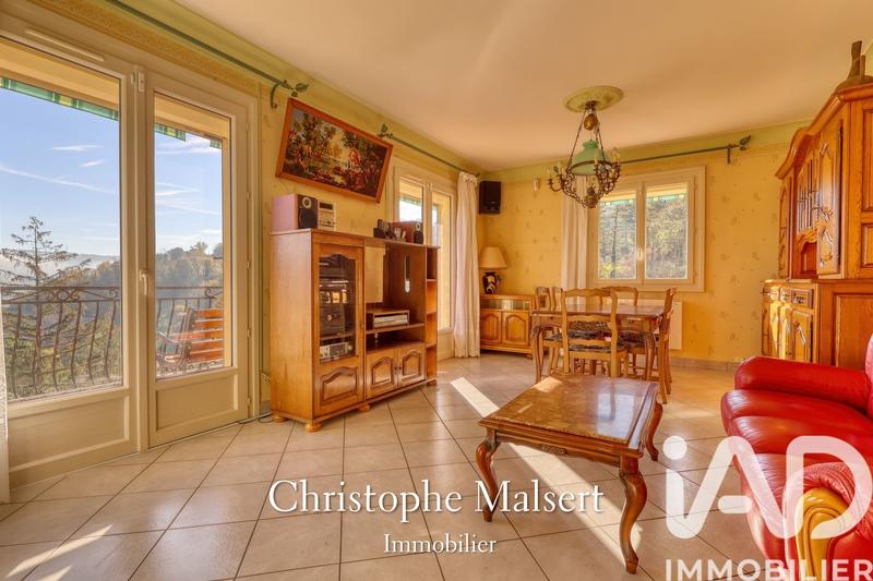 Maison - 95 m² - 4 pièces