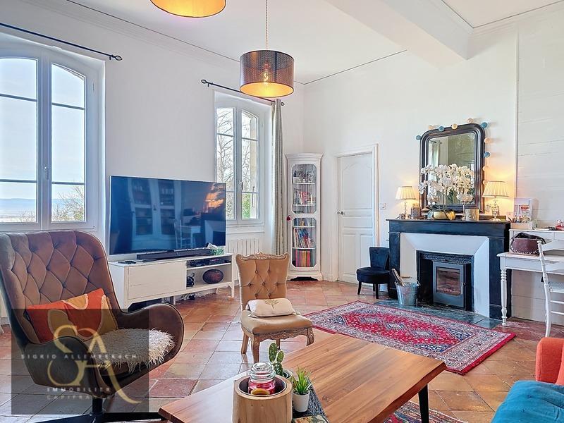 Maison de maîtres - 210 m² - 8 pièces