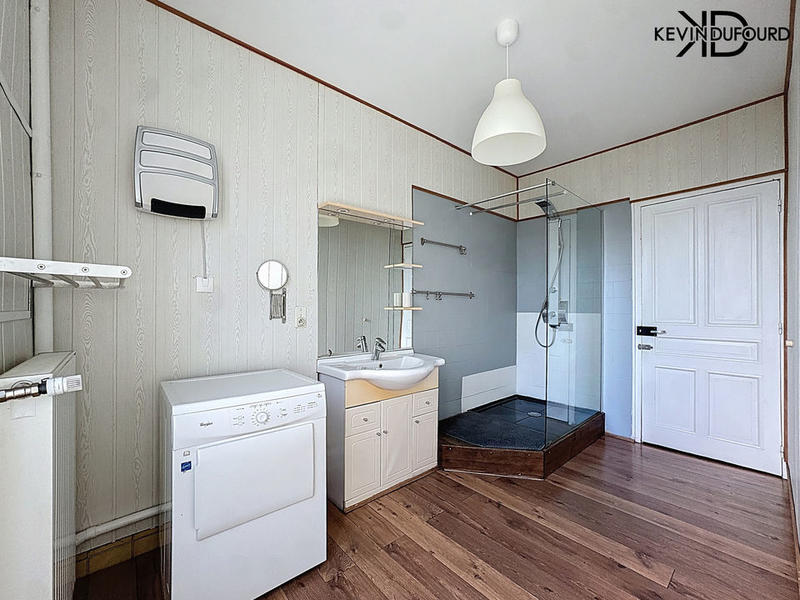 Appartement - 82 m² - 4 pièces