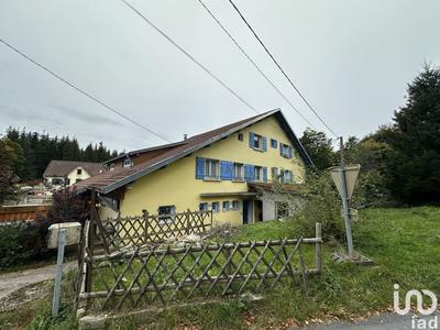 Local commercial - 617 m²