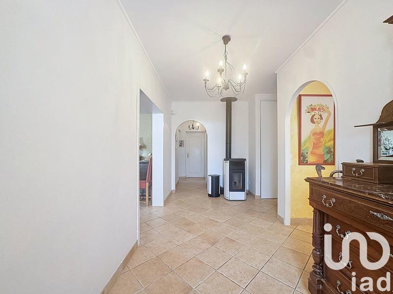 Maison - 180 m² - 6 pièces