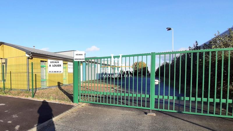 Local d'activités - 424 m² - 7 pièces