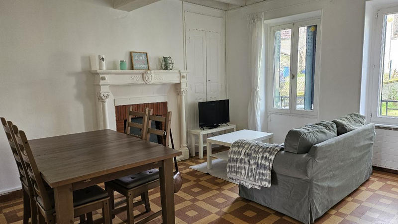 Maison - 111 m² - 7 pièces