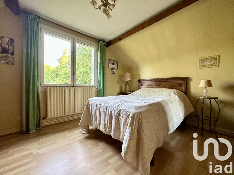 Maison - 200 m² - 8 pièces