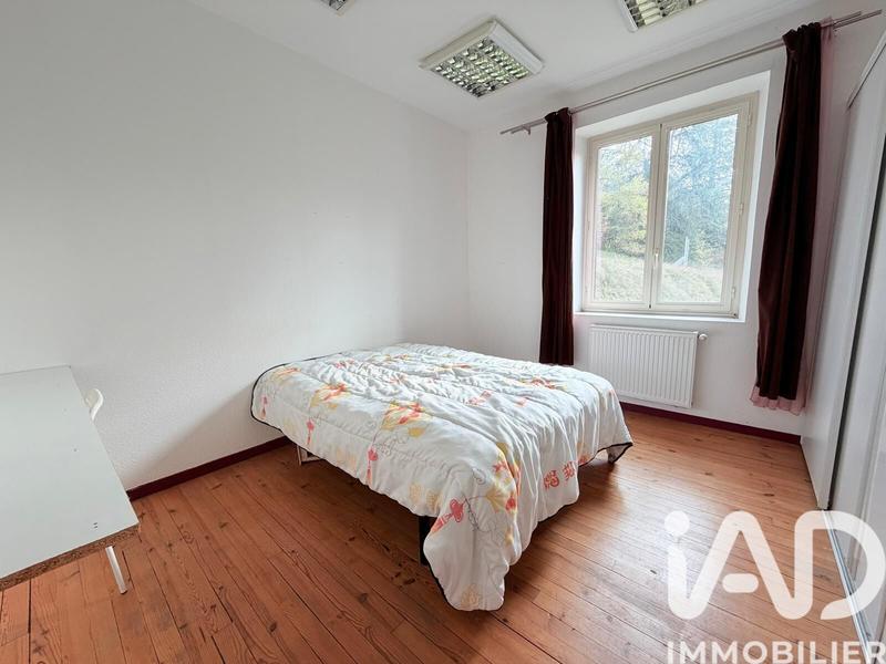 Maison - 1 540 m² - 14 pièces