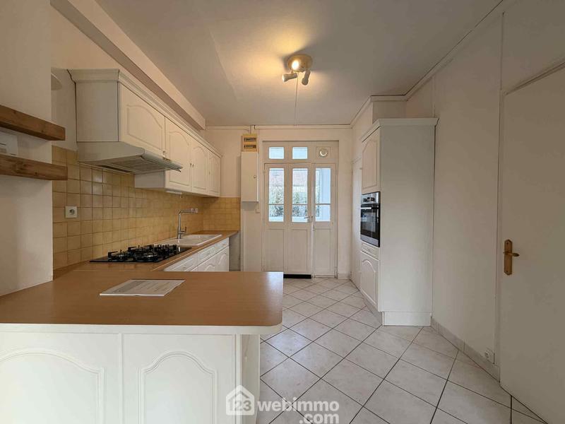 Maison - 163 m² - 6 pièces