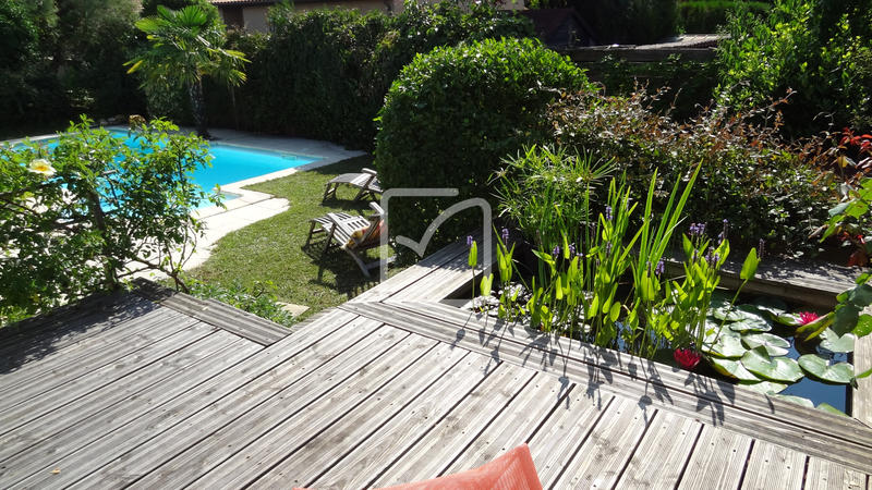 Maison - 175 m² - 6 pièces