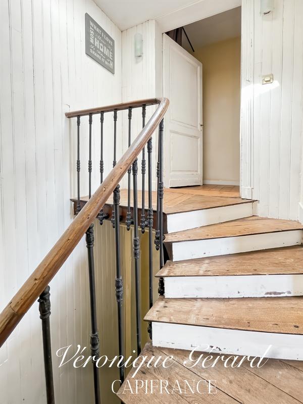 Maison - 137 m² - 5 pièces