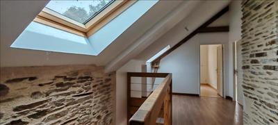 Maison - 170 m² - 5 pièces