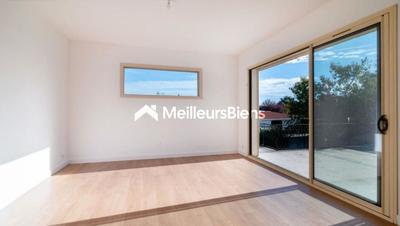 Villa - 172 m² - 7 pièces