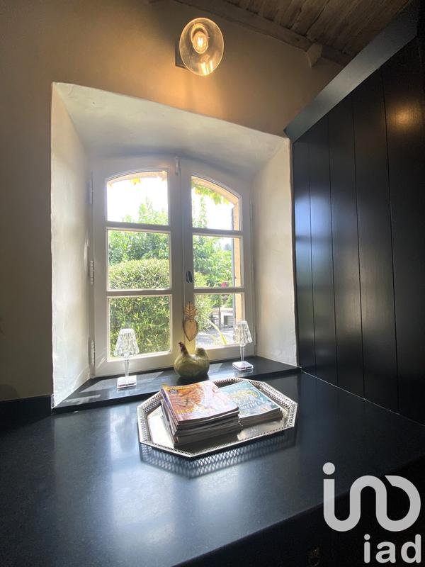 Maison - 420 m² - 14 pièces