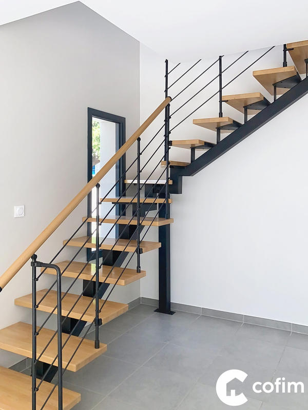 Maison - 104 m² - 5 pièces