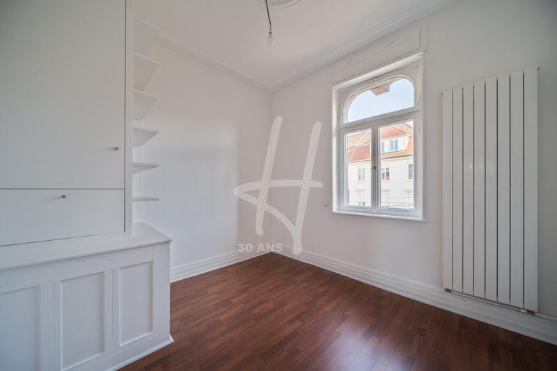 Appartement - 102 m² - 5 pièces