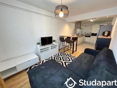 Chambre - 16 m² - 1 pièce