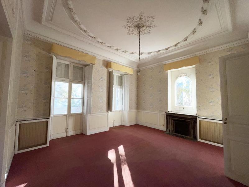 Maison de maîtres - 277 m² - 22 pièces