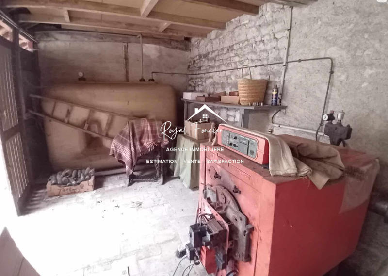 Maison ancienne - 102 m² - 7 pièces