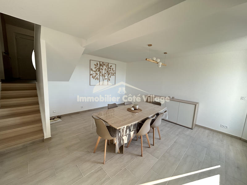 Maison - 95 m² - 5 pièces