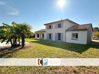 Maison - 163 m² - 7 pièces