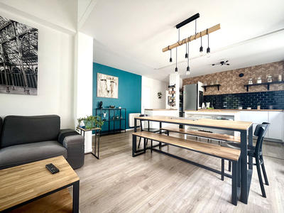 Appartement - 97 m² - 5 pièces