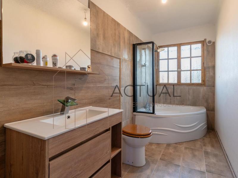 Maison - 173 m² - 5 pièces