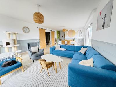 Appartement - 165 m² - 6 pièces