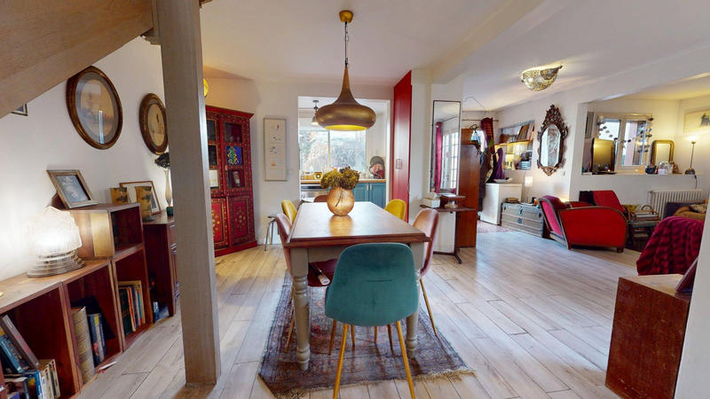 Maison - 81 m² - 5 pièces