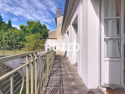 Maison - 163 m² - 6 pièces