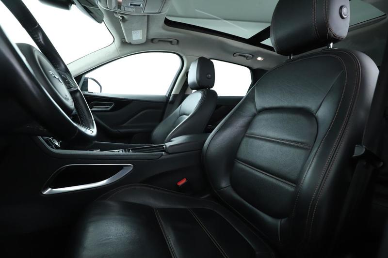 Jaguar F-Pace 2.0 d Prestige 4x4 Bva8 180 ch