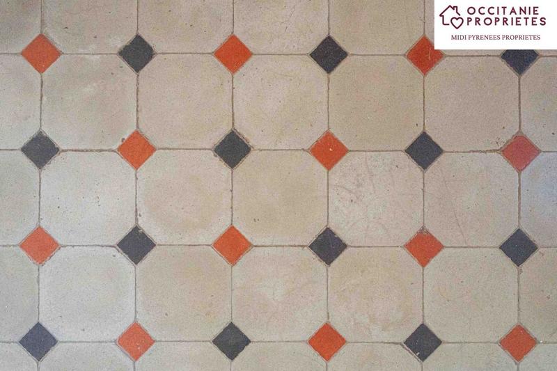 Maison de maîtres - 409 m² - 13 pièces