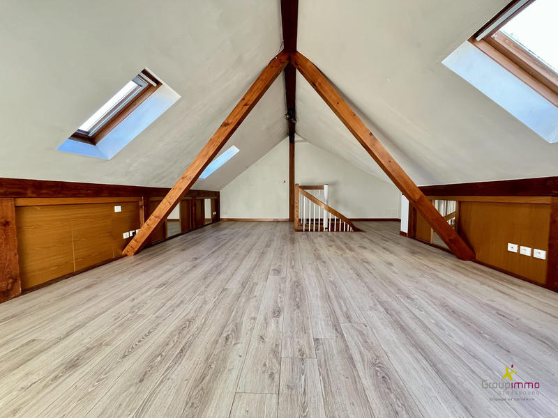 Appartement - 83 m² - 2 pièces