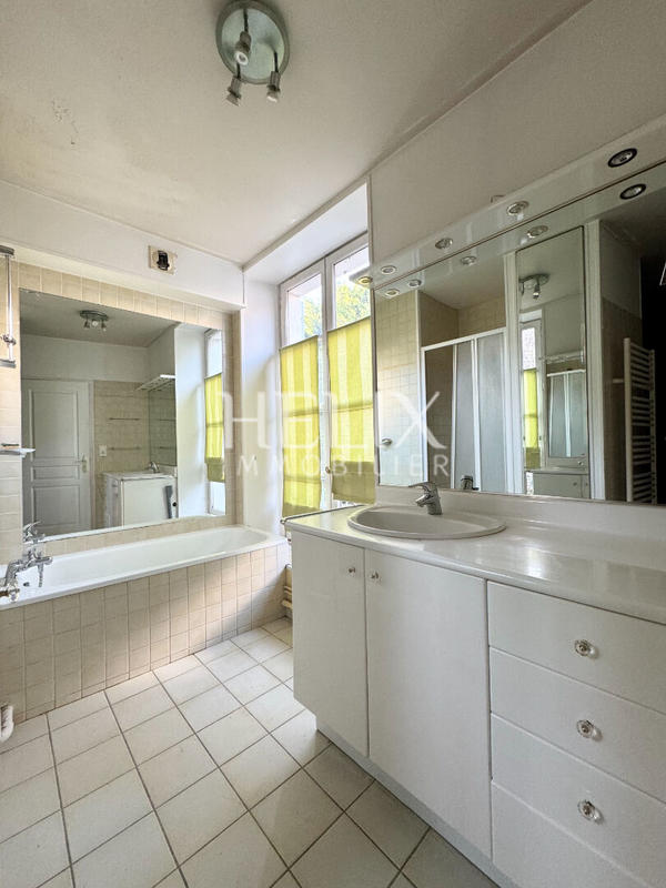 Appartement - 91 m² - 4 pièces